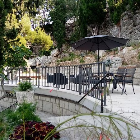Apartment Zizi Omiš Kültér fotó