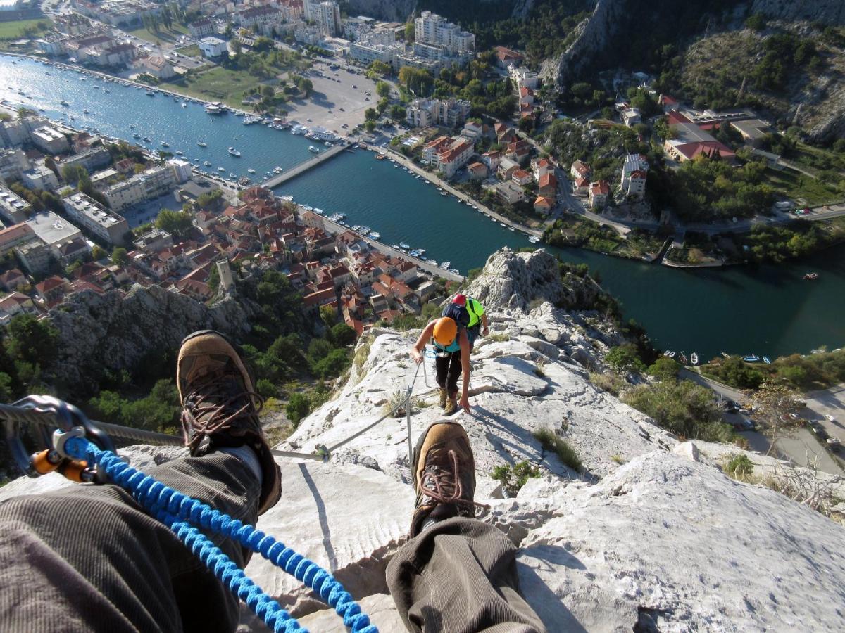 Apartment Zizi Omiš Kültér fotó