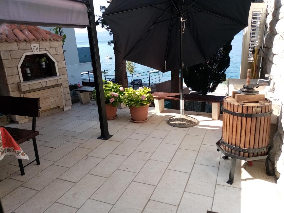 Apartment Zizi Omiš Kültér fotó